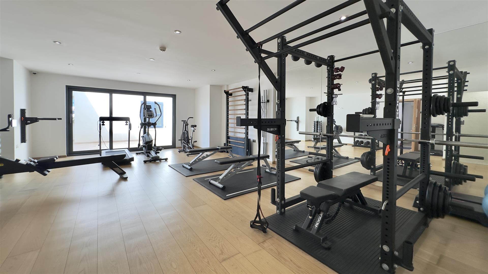 Image of Apartment - 4 Bedrooms - 2 Bathrooms for Sale in Prince Edward's Gate-Gibraltar, Image 25